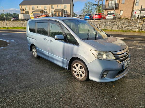 Nissan Serena MPV, Petrol Hybrid, 2013, Blue