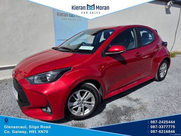 Toyota Yaris Hatchback, Petrol Hybrid, 2022, Red