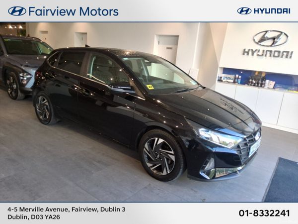 Hyundai i20 Hatchback, Petrol, 2022, Black