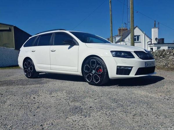 Skoda Octavia Estate, Diesel, 2014, White