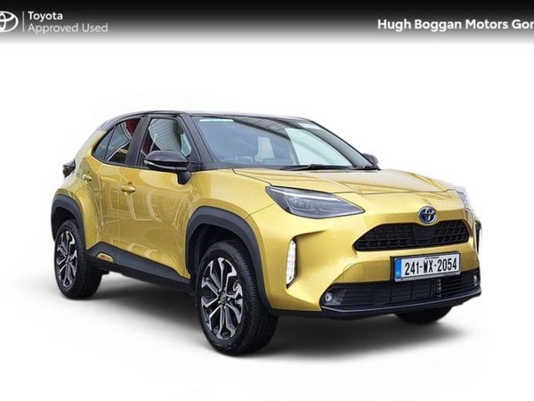 Toyota Yaris Cross Hatchback, Petrol Hybrid, 2024, Gold