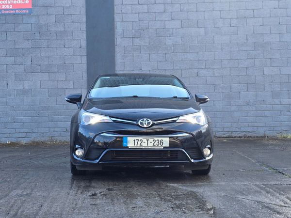 Toyota Avensis Saloon, Diesel, 2017, Black