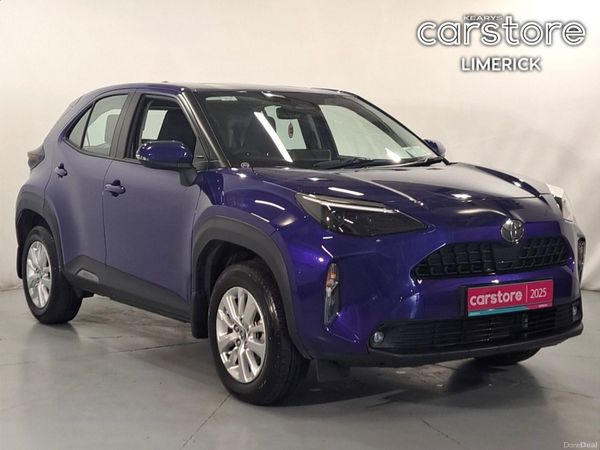 Toyota Yaris Cross Hatchback, Petrol Hybrid, 2025, Blue