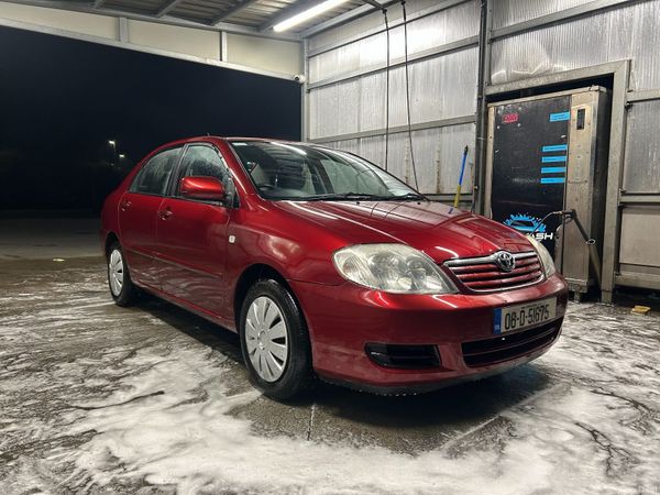 Toyota Corolla Saloon, Petrol, 2006, Red