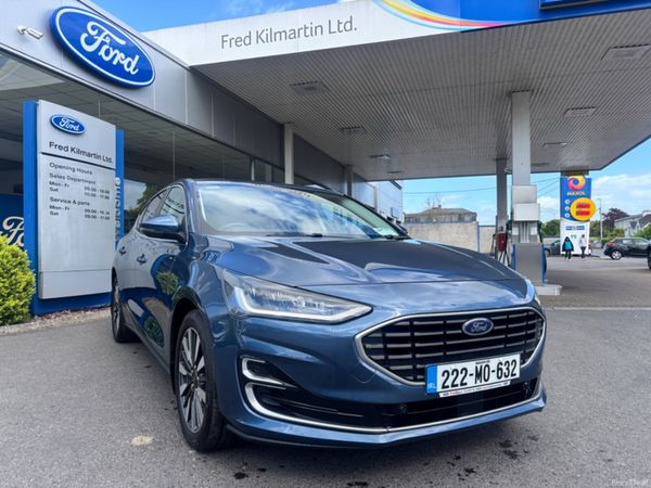 Ford Focus Hatchback, Petrol Hybrid, 2022, Blue