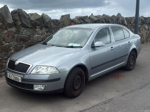 Skoda Octavia Hatchback, Diesel, 2005, Grey