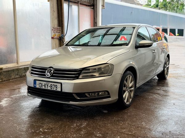 Volkswagen Passat Saloon, Diesel, 2013, Silver