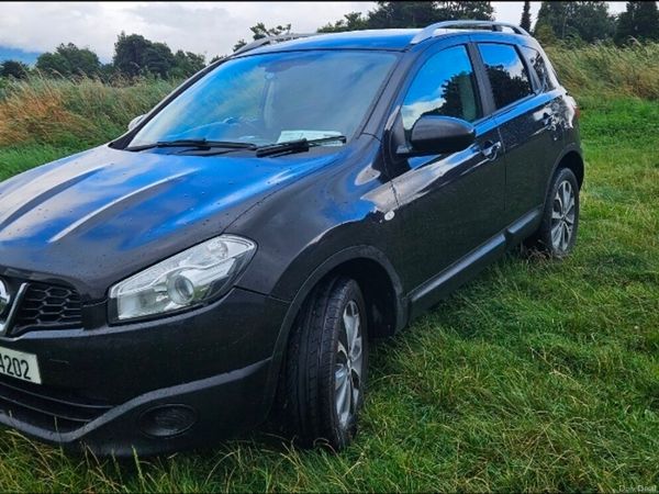 Nissan Qashqai Hatchback, Diesel, 2010, Black