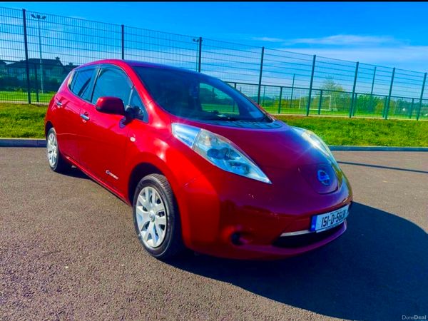 Nissan Leaf Hatchback, Electric, 2015, Red