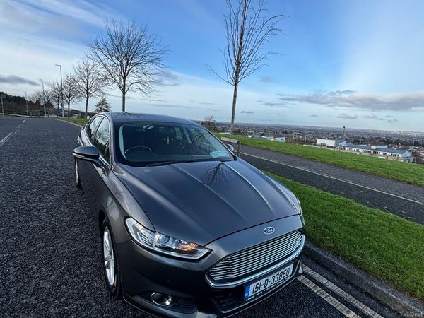 Ford Mondeo Hatchback, Diesel, 2015, Grey