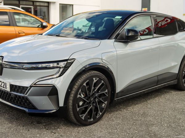 Renault Megane E-Tech Hatchback, Electric, 2025, Grey