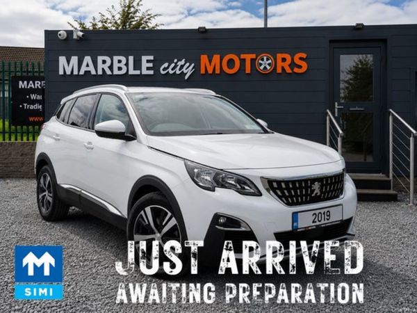 Peugeot 3008 MPV, Diesel, 2019, White