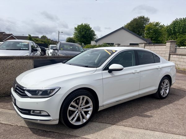Volkswagen Passat Saloon, Diesel, 2017, White