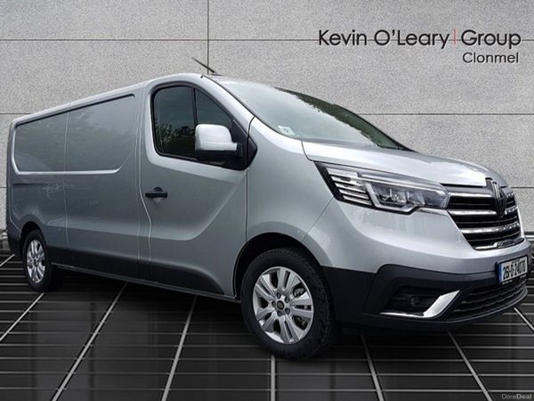 Renault Trafic MPV, Diesel, 2026, Grey