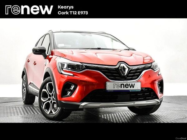 Renault Captur SUV, Petrol, 2023, Red