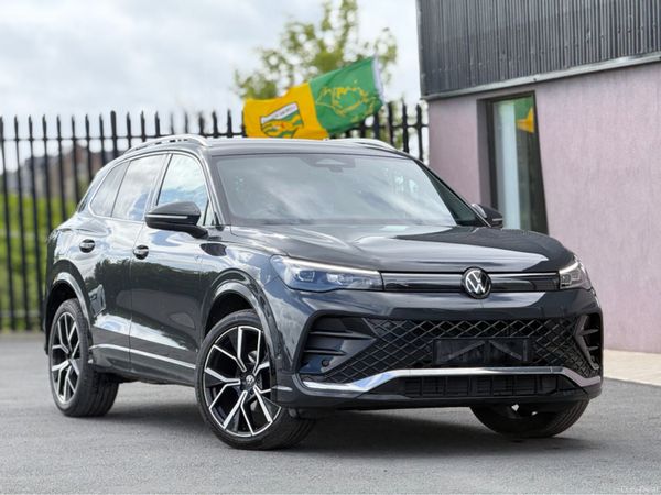 Volkswagen Tiguan SUV, Petrol Hybrid, 2024, Grey