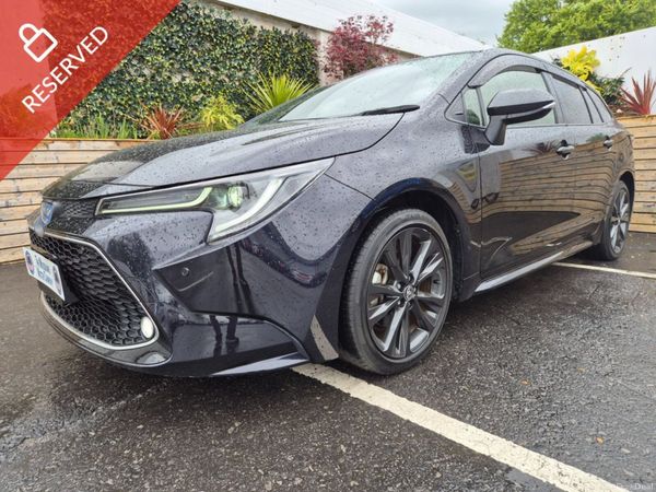 Toyota Corolla Estate, Petrol Hybrid, 2021, Black