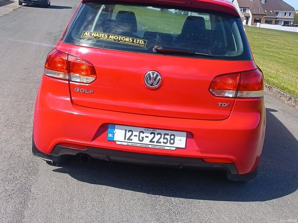Volkswagen Golf Estate, Diesel, 2012, Red