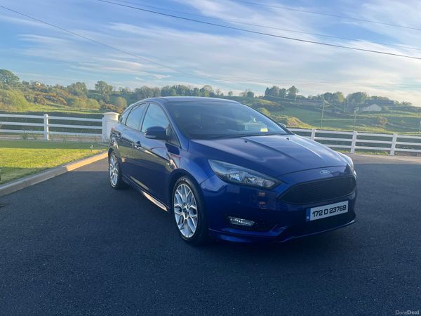 Ford Focus Hatchback, Diesel, 2017, Blue