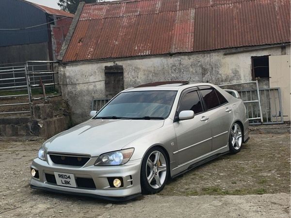 Lexus IS Saloon, Petrol, 2004, Silver