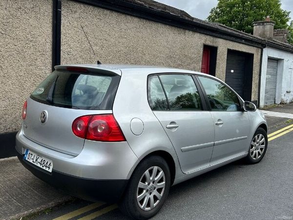 Volkswagen Golf Hatchback, Petrol, 2007, Silver