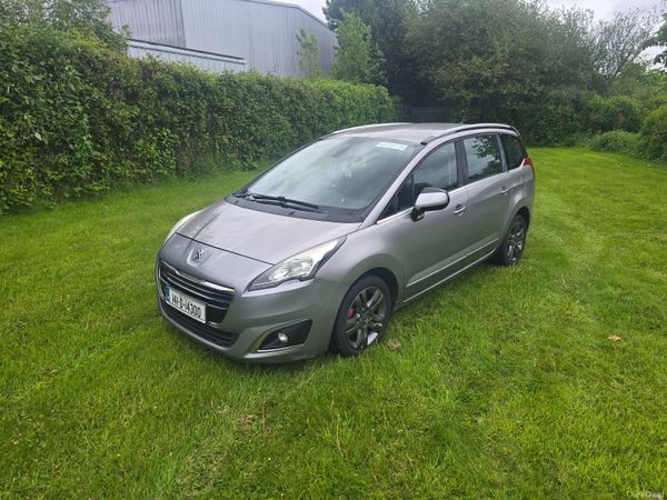 Peugeot 5008 MPV, Diesel, 2014, Grey