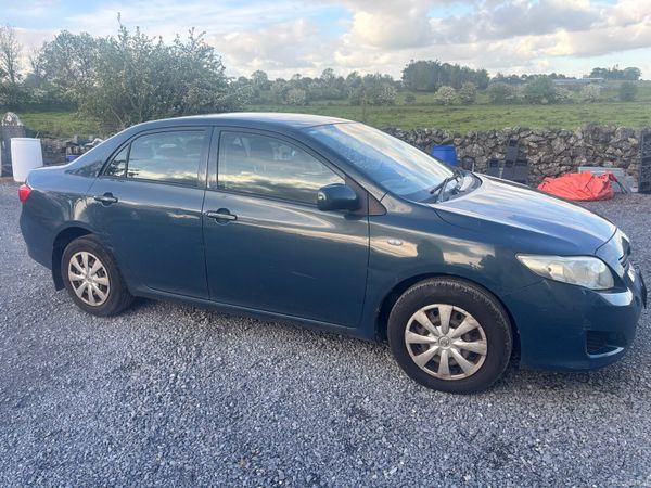 Toyota Corolla Saloon, Petrol, 2007, Blue