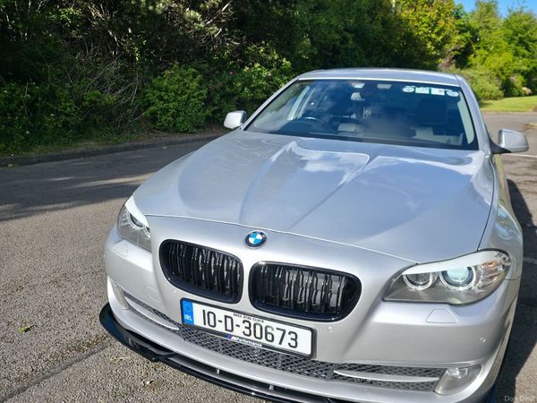 BMW 5-Series Saloon, Diesel, 2010, Silver