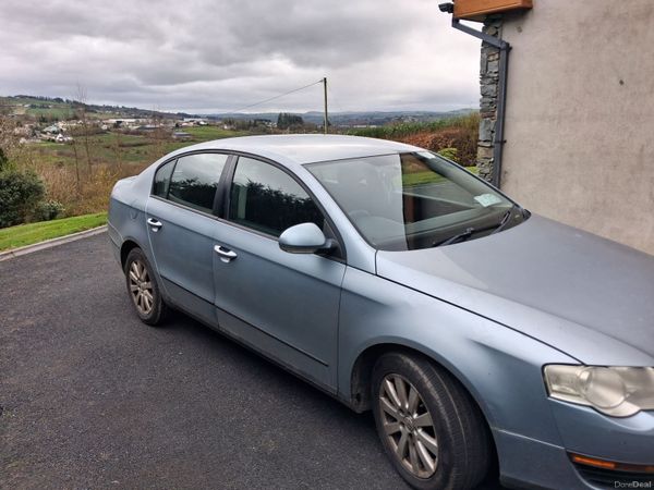 Volkswagen Passat Saloon, Diesel, 2008, Blue