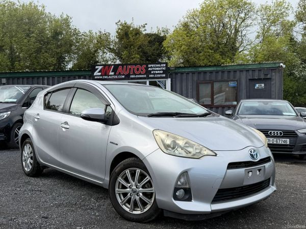 Toyota Aqua Hatchback, Petrol Hybrid, 2013, Silver