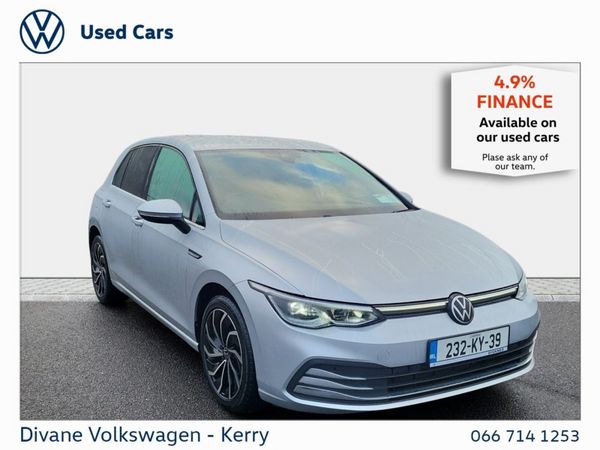 Volkswagen Golf Hatchback, Diesel, 2023, Silver