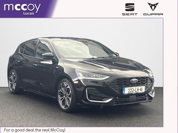 Ford Focus Hatchback, Petrol, 2022, Black