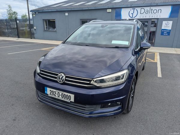 Volkswagen Touran MPV, Diesel, 2020, Blue