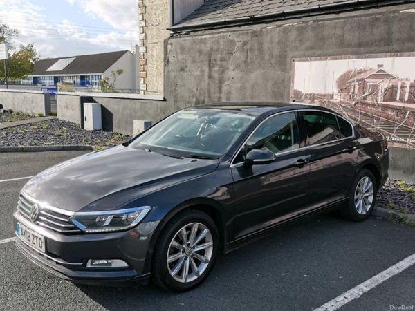 Volkswagen Passat Saloon, Diesel, 2018, Grey