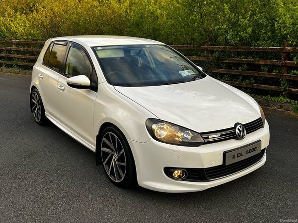 Volkswagen Golf Hatchback, Diesel, 2011, White
