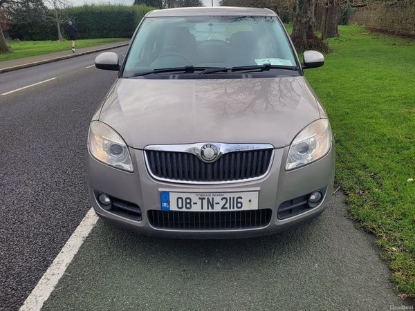Skoda Fabia Hatchback, Petrol, 2008, Beige