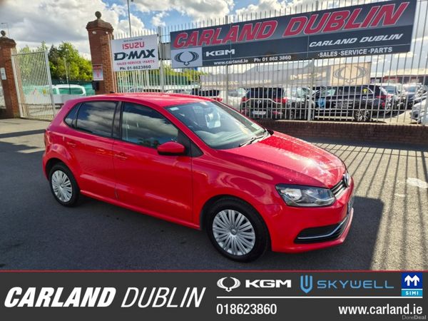 Volkswagen Polo Hatchback, Petrol, 2015, Red