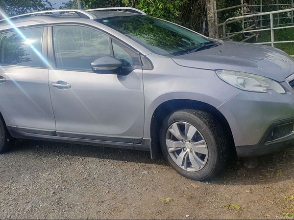 Peugeot 2008 SUV, Diesel, 2015, Grey