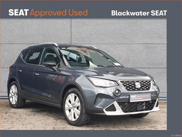 SEAT Arona Hatchback, Petrol, 2024, Black