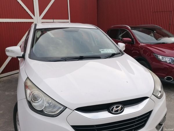Hyundai ix35 SUV, Diesel, 2012, White
