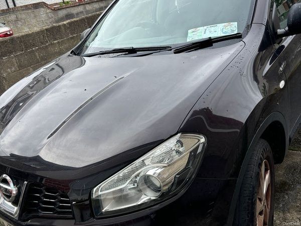 Nissan Qashqai+2 Hatchback, Diesel, 2010, Black