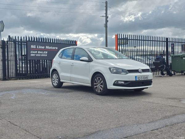 Volkswagen Polo Hatchback, Petrol, 2015, White