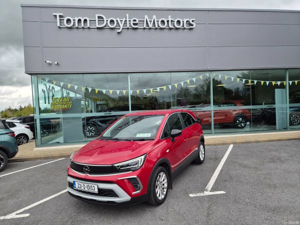 Opel Crossland SUV, Diesel, 2022, Red