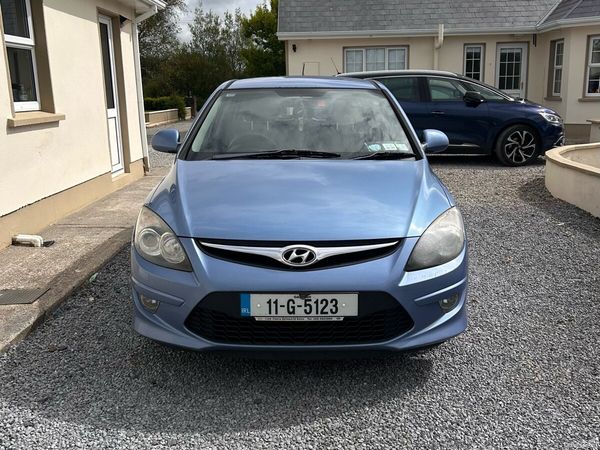 Hyundai i30 Hatchback, Diesel, 2011, Blue
