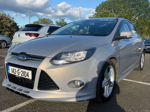Ford Focus Hatchback, Diesel, 2014, Silver