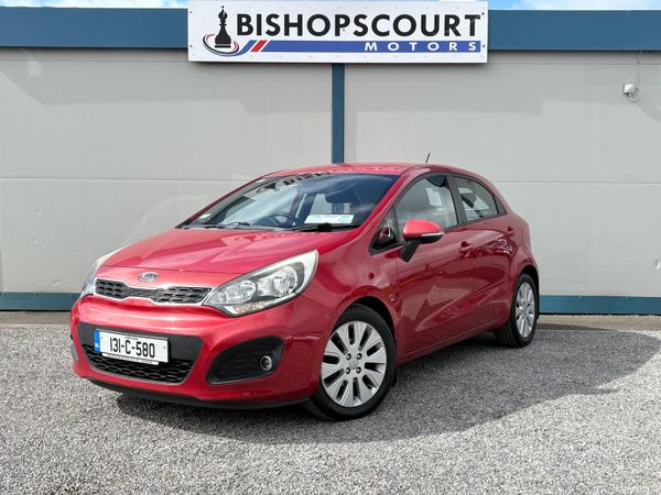 Kia Rio Hatchback, Petrol, 2013, Red