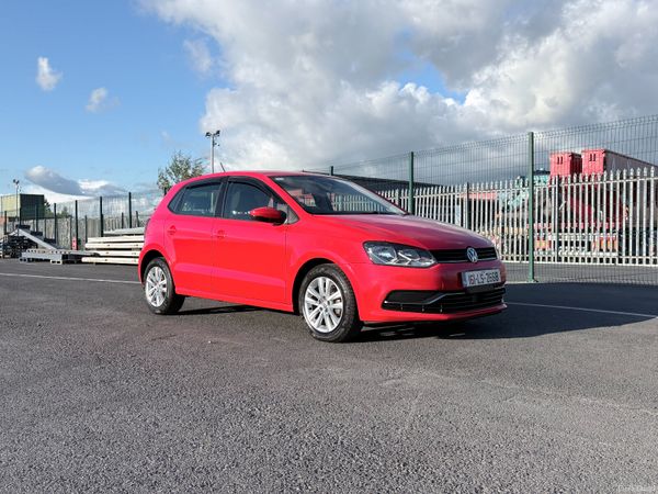 Volkswagen Polo Hatchback, Petrol, 2016, Red