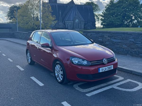 Volkswagen Golf Hatchback, Diesel, 2011, Red