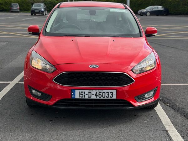 Ford Focus Hatchback, Diesel, 2015, Red