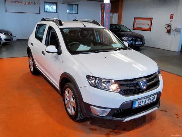 Dacia Sandero Stepway Hatchback, Diesel, 2016, White